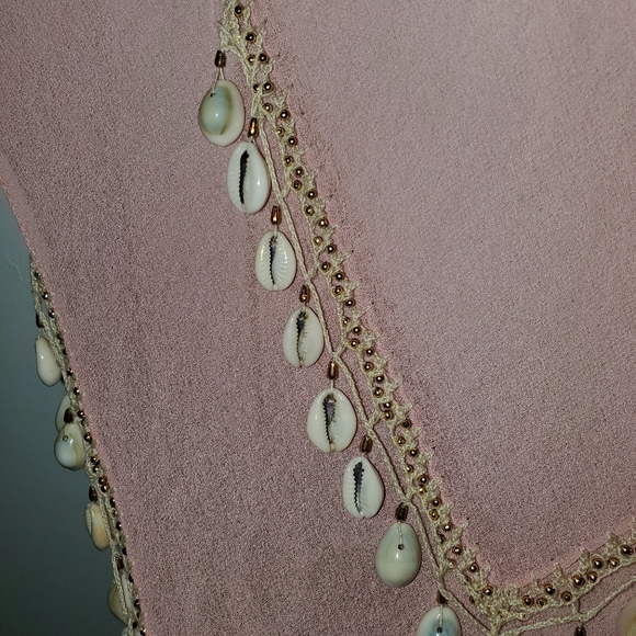 Wrap - Picture 2 of 6